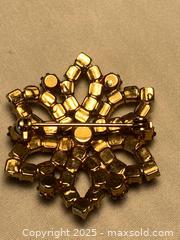 MaxSold Auction: Colorful Bling - Maple Shade (New Jersey, USA) SELLER MANAGED Downsizing Online Auction - Martin Avenue