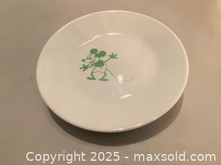 MaxSold Auction: Six Corelle Disney Mickey Mouse Plates - Maple Shade (New Jersey, USA) SELLER MANAGED Downsizing Online Auction - Martin Avenue