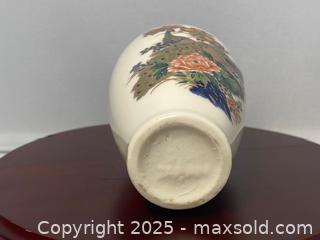 MaxSold Auction: Two Japanese Floral Peacock Vases with Gold Detailing - Maple Shade (New Jersey, USA) SELLER MANAGED Downsizing Online Auction - Martin Avenue