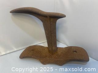 MaxSold Auction: Vintage Cast Iron Shoe Anvil/Mold for Cobbler - Maple Shade (New Jersey, USA) SELLER MANAGED Downsizing Online Auction - Martin Avenue