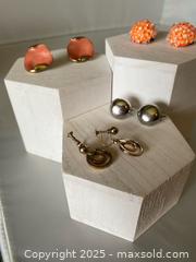 MaxSold Auction: Vintage Clip & Screwback Earrings - Maple Shade (New Jersey, USA) SELLER MANAGED Downsizing Online Auction - Martin Avenue