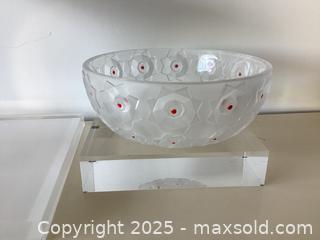 MaxSold Auction: Frosted Heavy Glass set - West Vancouver (British Columbia, Canada) SELLER MANAGED Downsizing Online Auction - Duchess Avenue