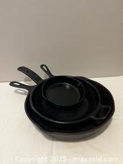 MaxSold Auction: Cast Iron Frying Pans / Skillets - Toronto (Ontario, Canada) SELLER MANAGED Estate Sale Online Auction - Roxton Road