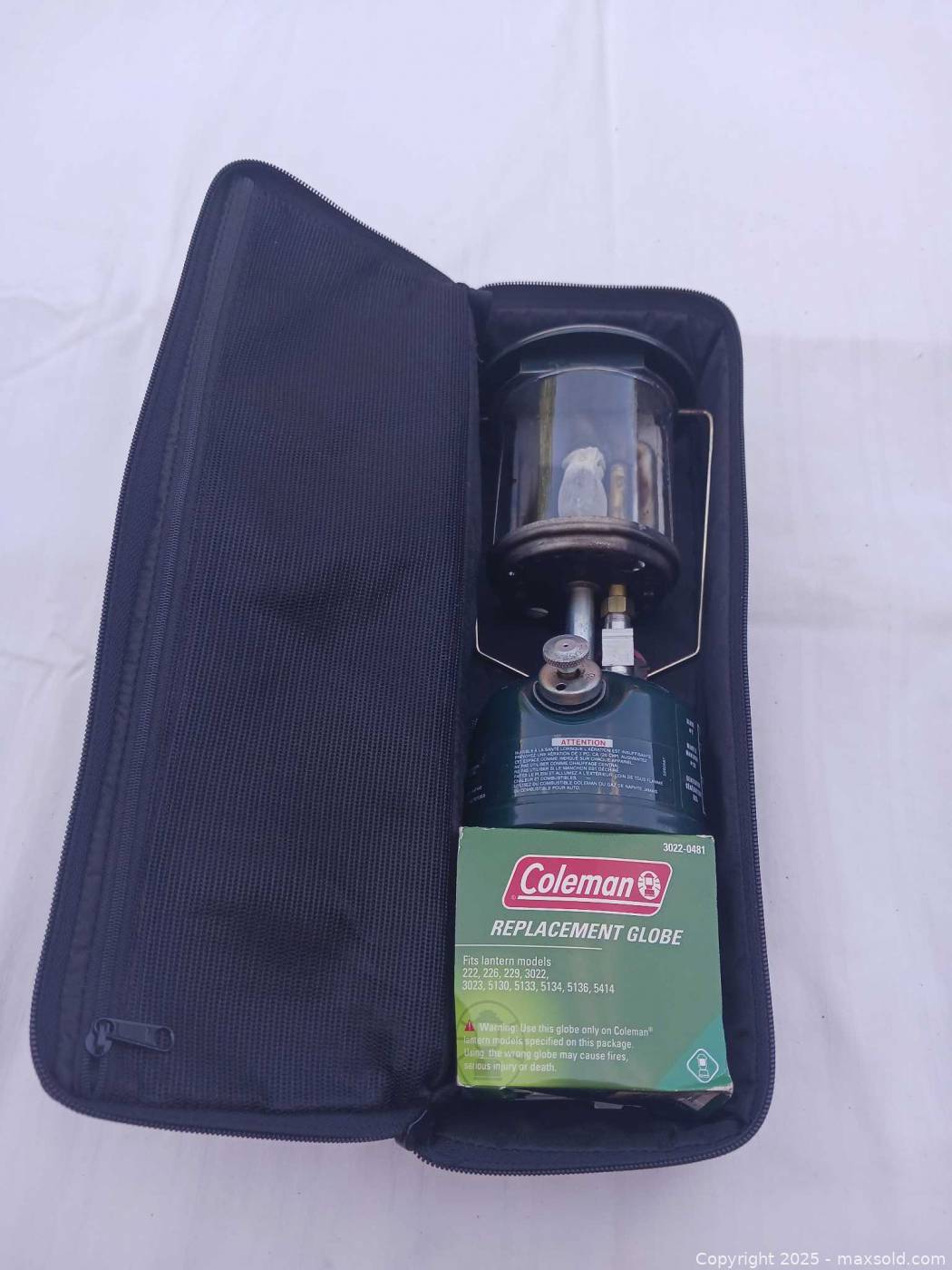Coleman 222A Easi-Lite Naphtha Lantern Set | Maxsold