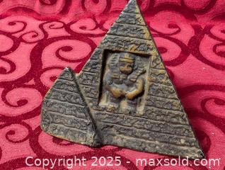 MaxSold Auction: ceramic fish tank pyrimid decor - Inverary (Ontario, Canada) SELLER MANAGED Moving Online Auction - Battersea Road