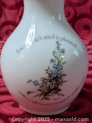 MaxSold Auction: Christmas Vase Tree theme  - Inverary (Ontario, Canada) SELLER MANAGED Moving Online Auction - Battersea Road