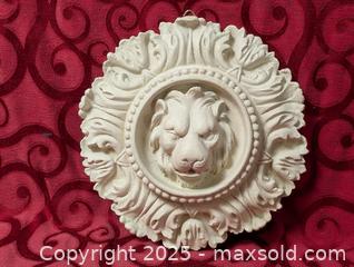 MaxSold Auction: lion head Chalkware Decoration  - Inverary (Ontario, Canada) SELLER MANAGED Moving Online Auction - Battersea Road