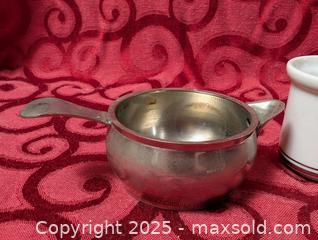 MaxSold Auction: Lot of Ceramic Items  - Inverary (Ontario, Canada) SELLER MANAGED Moving Online Auction - Battersea Road