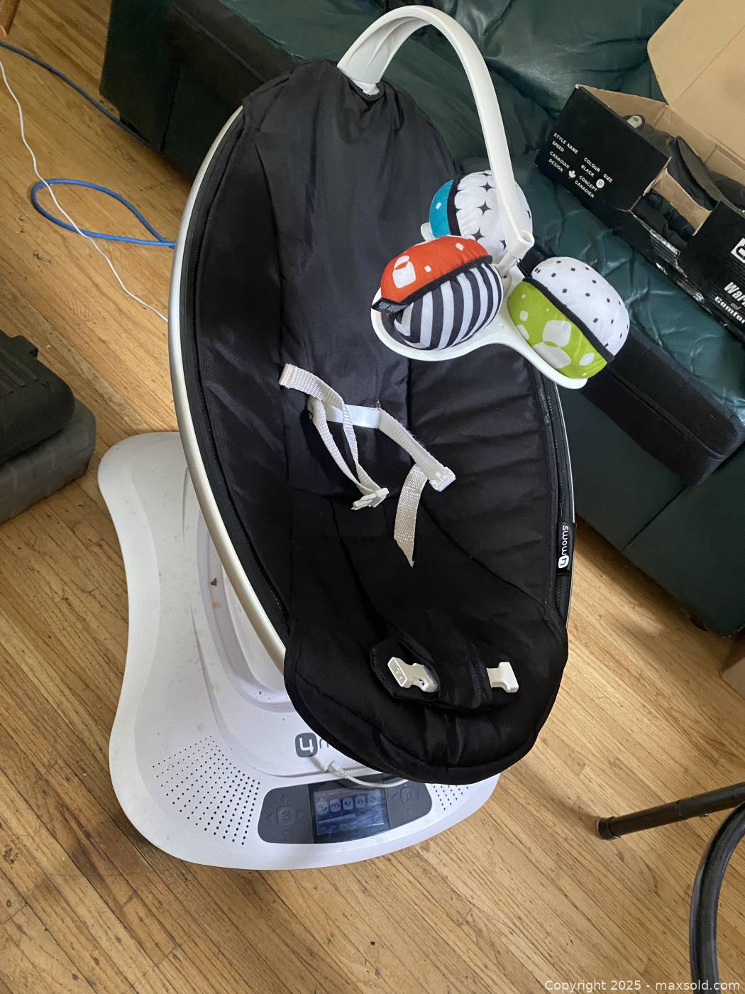 Four Mom's mamaroo | Surrey (British Columbia, Canada) SELLER MANAGED ...