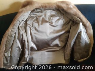 MaxSold Auction: VINTAGE CARMEL MINK FUR SHORT COAT - Ottawa (Ontario, Canada) SELLER MANAGED Downsizing Online Auction - Maxime St.
