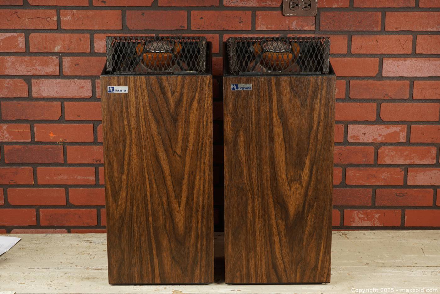 Hegeman Hapi 2 Vintage Hegeman Model 1A Audio Speakers Omni | Harrowsmith (Ontario ...