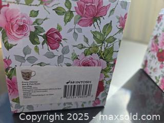 MaxSold Auction: 2 Matching mugs  - Gananoque (Ontario, Canada) SELLER MANAGED Downsizing Online Auction -  Highway 2 West(STORAGE)                      