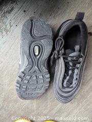 MaxSold Auction: 3 pairs of Nike shoes  - Gananoque (Ontario, Canada) SELLER MANAGED Downsizing Online Auction -  Highway 2 West(STORAGE)                      