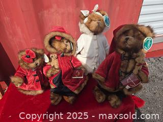 MaxSold Auction: Bearington Collection Set of 4 14" Christmas Plush Teddy Bears - Gananoque (Ontario, Canada) SELLER MANAGED Downsizing Online Auction -  Highway 2 West(STORAGE)                      