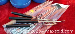 MaxSold Auction: Ceramic Fondue Set - Gananoque (Ontario, Canada) SELLER MANAGED Downsizing Online Auction -  Highway 2 West(STORAGE)                      