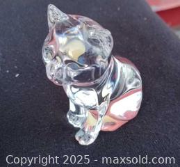 MaxSold Auction: Clear 24% Lead Crystal Cat Figurine Paperweight - Gananoque (Ontario, Canada) SELLER MANAGED Downsizing Online Auction -  Highway 2 West(STORAGE)                      