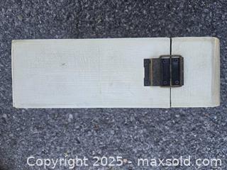 MaxSold Auction: Decorative storage box - Gananoque (Ontario, Canada) SELLER MANAGED Downsizing Online Auction -  Highway 2 West(STORAGE)                      