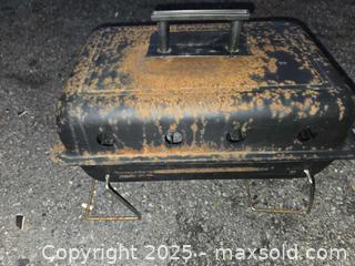 MaxSold Auction: Hibachi Grill - Gananoque (Ontario, Canada) SELLER MANAGED Downsizing Online Auction -  Highway 2 West(STORAGE)                      