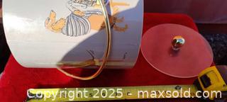 MaxSold Auction: Ice Bucket / Decorative Bucket with Illustrated Dog Design - Gananoque (Ontario, Canada) SELLER MANAGED Downsizing Online Auction -  Highway 2 West(STORAGE)                      