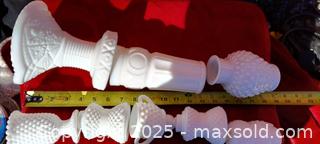 MaxSold Auction: Lot of 8 Milk Glass Hobnail Pieces - Gananoque (Ontario, Canada) SELLER MANAGED Downsizing Online Auction -  Highway 2 West(STORAGE)                      