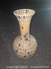 MaxSold Auction: Mosaic Vase - Gananoque (Ontario, Canada) SELLER MANAGED Downsizing Online Auction -  Highway 2 West(STORAGE)                      
