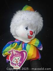 MaxSold Auction:  Pair of Vintage 1986 Poter Clown Musical Wind-Up Doll - Gananoque (Ontario, Canada) SELLER MANAGED Downsizing Online Auction -  Highway 2 West(STORAGE)                      