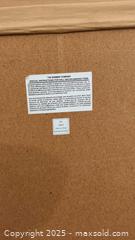 MaxSold Auction: The Bombay Company Solid Wood Wall Mirror, Large 27–37 on  - Gananoque (Ontario, Canada) SELLER MANAGED Downsizing Online Auction -  Highway 2 West(STORAGE)                      