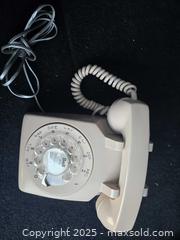 MaxSold Auction: Vintage Rotary Desk Phone - Gananoque (Ontario, Canada) SELLER MANAGED Downsizing Online Auction -  Highway 2 West(STORAGE)                      