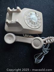 MaxSold Auction: Vintage Rotary Desk Phone - Gananoque (Ontario, Canada) SELLER MANAGED Downsizing Online Auction -  Highway 2 West(STORAGE)                      