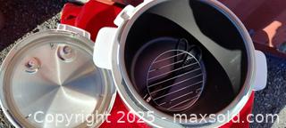 MaxSold Auction: White and Stainless Steel Pressure Cooker - Gananoque (Ontario, Canada) SELLER MANAGED Downsizing Online Auction -  Highway 2 West(STORAGE)                      