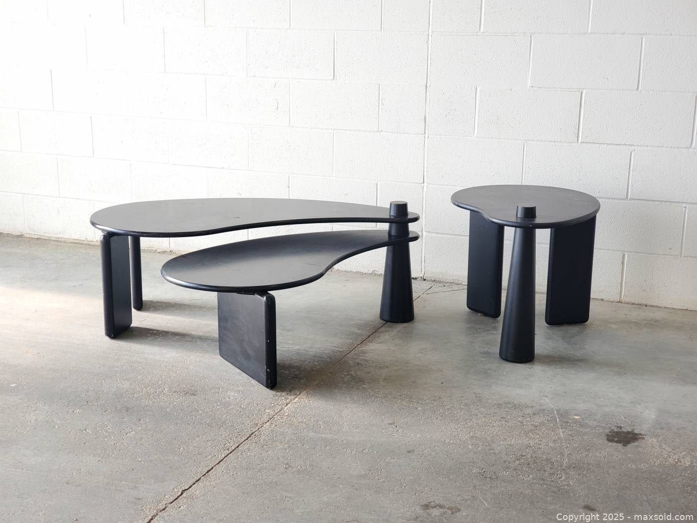 90's Vintage Bean Table