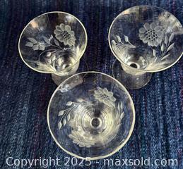 MaxSold Auction: Antique WJ Hughes etched cornflower juice glasses - London (Ontario, Canada) SELLER MANAGED Downsizing Online Auction -  Charlotte Street