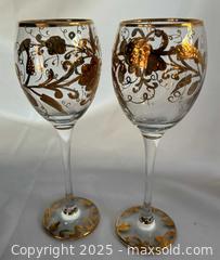 MaxSold Auction: Hand painted wine glasses with gold detailing - London (Ontario, Canada) SELLER MANAGED Downsizing Online Auction -  Charlotte Street