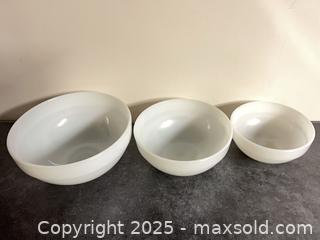 MaxSold Auction: Three nesting vintage Fire King bowls - London (Ontario, Canada) SELLER MANAGED Downsizing Online Auction -  Charlotte Street