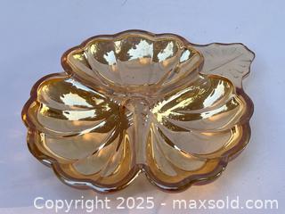 MaxSold Auction: Vintage Amber Iridescent Carnival Glass Divided Serving Dish - London (Ontario, Canada) SELLER MANAGED Downsizing Online Auction -  Charlotte Street