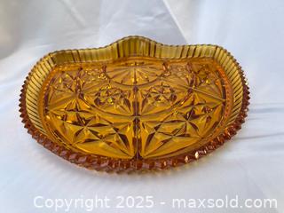 MaxSold Auction: Vintage Amber Pressed Glass Serving Dish - London (Ontario, Canada) SELLER MANAGED Downsizing Online Auction -  Charlotte Street