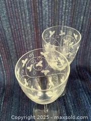 MaxSold Auction: Vintage etched wine glasses - London (Ontario, Canada) SELLER MANAGED Downsizing Online Auction -  Charlotte Street