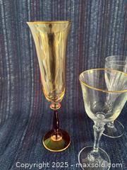 MaxSold Auction: Vintage glassware - London (Ontario, Canada) SELLER MANAGED Downsizing Online Auction -  Charlotte Street