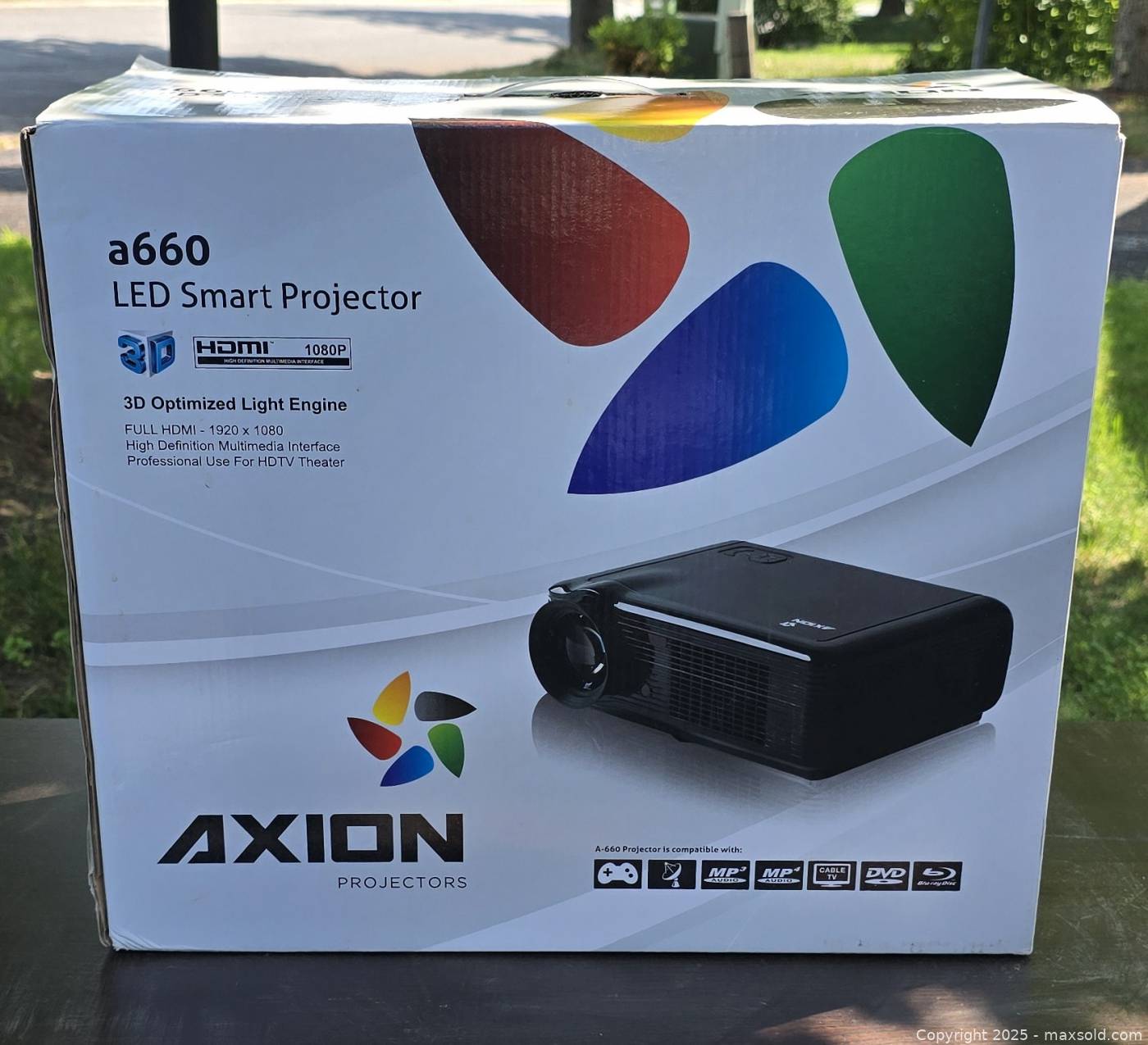 【未使用品】Smart Android Cinema Projector Axion A660 LED Smart Projector with Accessories | Maxsold