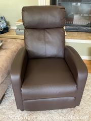 MaxSold Auction: Brown Contemporary Recliner - Port Ludlow (Washington, USA) PARTNER MANAGED Estate Sale Online Auction - Fair Wind Court
