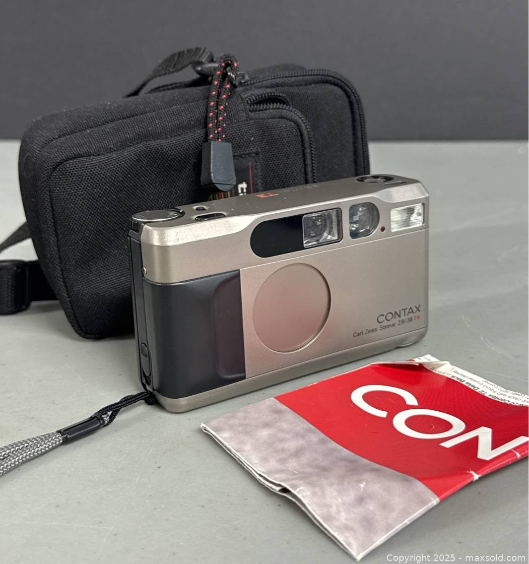 CONTAX T2 Carl Zeiss Sonnar 2.8/38 Film Camera | Toronto