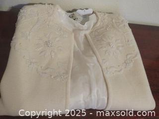 MaxSold Auction: **Elegant Young House International Beaded Lined Jacket** - Colorado Springs (Colorado, USA) SELLER MANAGED Estate Sale Online Auction - Mcnichols Court (CONDO)                  