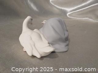 MaxSold Auction: **LLadro &#34;Ducks&#34;**  - Colorado Springs (Colorado, USA) SELLER MANAGED Estate Sale Online Auction - Mcnichols Court (CONDO)                  