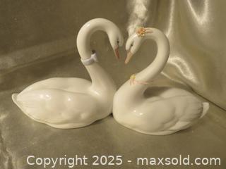 MaxSold Auction: **Lladro Endless Love Swans**  - Colorado Springs (Colorado, USA) SELLER MANAGED Estate Sale Online Auction - Mcnichols Court (CONDO)                  