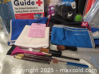 MaxSold Auction: **New Misson Cool Towels** - Colorado Springs (Colorado, USA) SELLER MANAGED Estate Sale Online Auction - Mcnichols Court (CONDO)                  