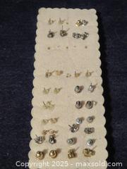 MaxSold Auction: **Pierced Earrings** - Colorado Springs (Colorado, USA) SELLER MANAGED Estate Sale Online Auction - Mcnichols Court (CONDO)                  