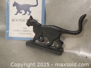 MaxSold Auction: **Vintage Franklin Mint Curio Cabinet Cat Collection** - Colorado Springs (Colorado, USA) SELLER MANAGED Estate Sale Online Auction - Mcnichols Court (CONDO)                  