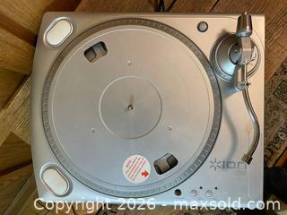 MaxSold Auction: ION TTUSB Turntable  - Toronto (Ontario, Canada) SELLER MANAGED Downsizing Online Auction - Mount Pleasant Road