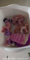 MaxSold Auction: A lot of five, My Little ponies - Plainville (Massachusetts, USA) SELLER MANAGED Downsizing Online Auction -  West Bacon Street