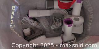 MaxSold Auction: Homeika portable grooming kit - Plainville (Massachusetts, USA) SELLER MANAGED Downsizing Online Auction -  West Bacon Street